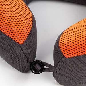 Oreiller de voyage coussin cervical en mousse à mémoire de forme.