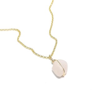 Collier quartz rose et argent doré itá