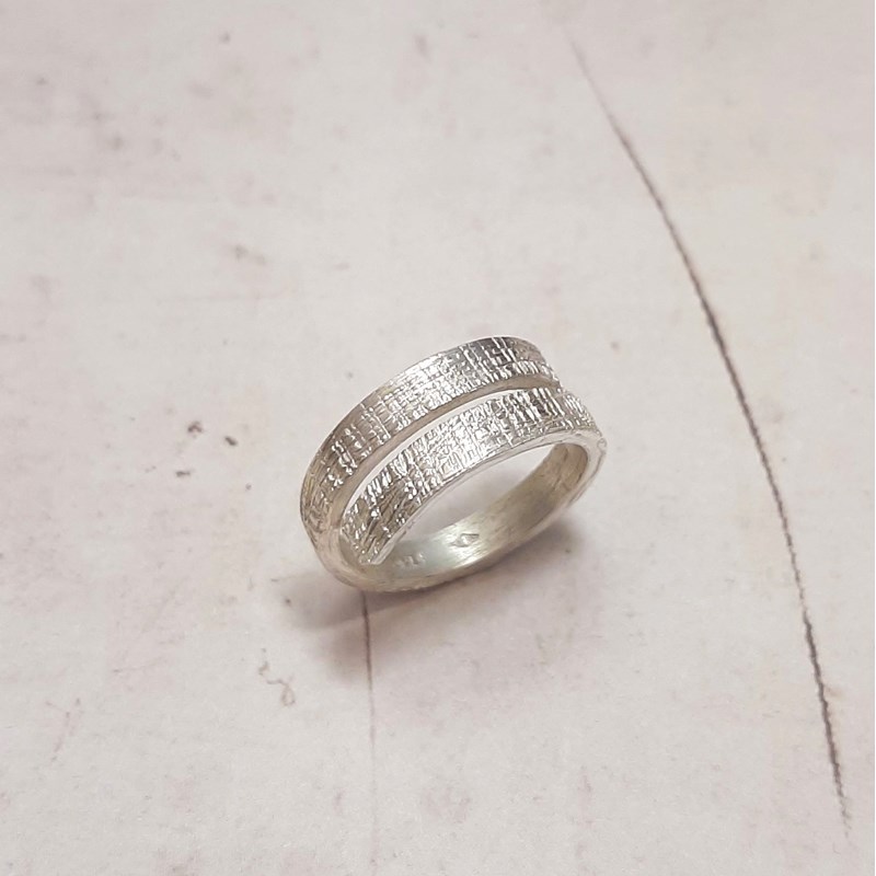 Bague ouverte en argent massif taille 58