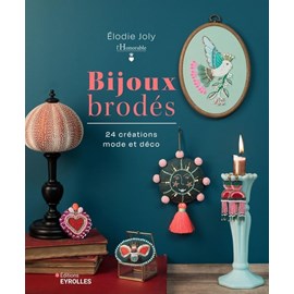 Bijoux brodés