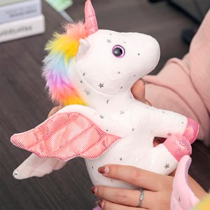 Peluche extra doux et moelleux. Design licorne arc-en-ciel. 27 cm.