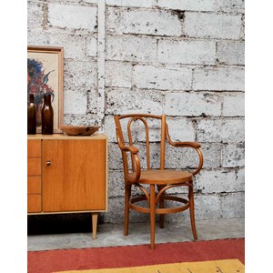 Ernest, le fauteuil canné en bois n°588