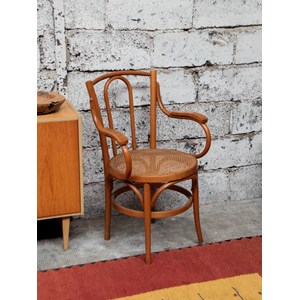 Ernest, le fauteuil canné en bois n°588