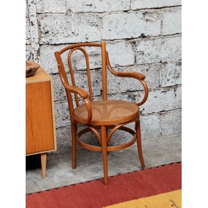 Ernest, le fauteuil canné en bois n°588