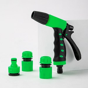 Pistolet pulvérisateur avec 5 buses.