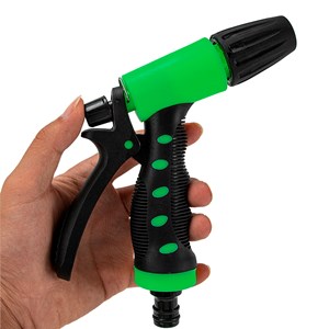 Pistolet pulvérisateur avec 5 buses.