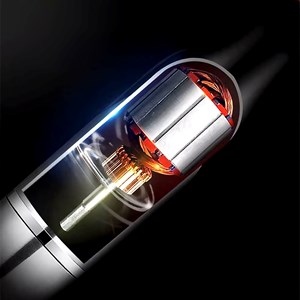 Mixeur à main de 200w avec des lames en acier inoxydable.