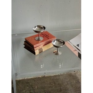 Table basse en plexiglass n°575