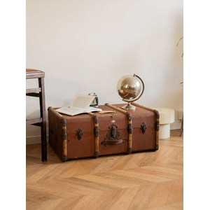 Lucienne, la grande malle en bois n°200