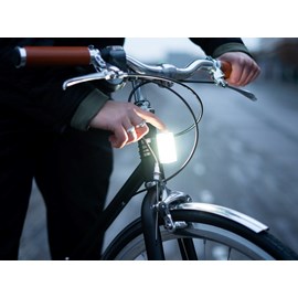 Lumière vue panoramique + fixation aimantée