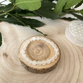 Bracelet en sélénite naturelle – douceur et sérénité