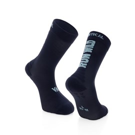 Run wild run free socks