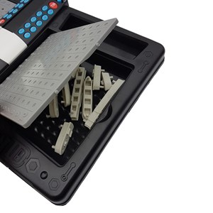 Bataille navale électronique parlante lumineuse (fr&nbsp;en&nbsp;es&nbsp;pt)