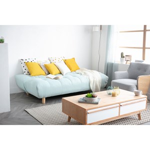 Canapé convertible en tissu menthe à l'eau et bois clair yumi