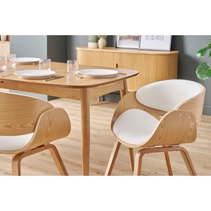 Chaise blanc et bois clair bent