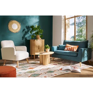 Fauteuil en tissu effet laine bouclée blanc cassé et bois clair isko