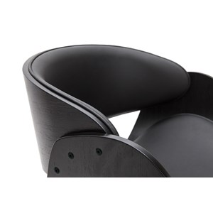 Chaise noire bent