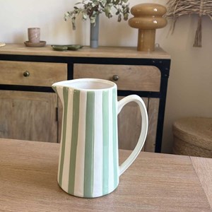 Pichet, carafe ou vase à rayures vert
