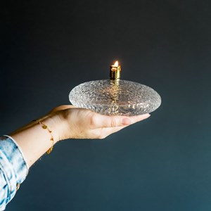 Lampe à huile galet martelé taille m