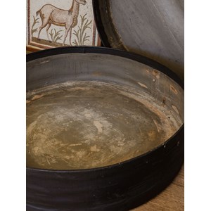 Donna, la table basse en cuir n°582