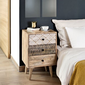Table de chevet en bois, 3 tiroirs à motifs - tali