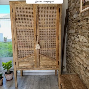 Armoire en cannage et bois 2 portes - tiki