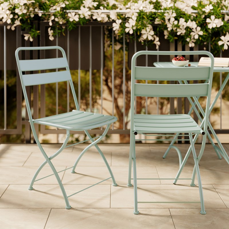 Lot de 2 chaises de jardin en métal vert clair, pliantes - yumi