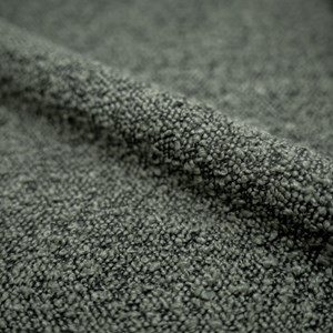 Lot de 2 chaises en tissu bouclé vert et pieds en métal noir - iris