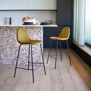 Lot de 2 chaises pour îlot central 65 cm en velours jaune - henrik