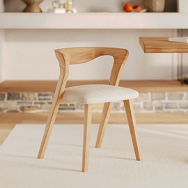 Chaise en bois d'hévéa clair et tissu bouclé crème - vega