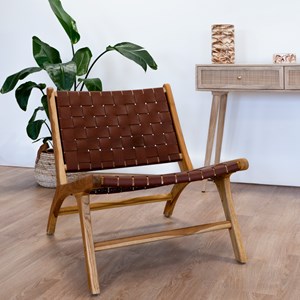 Fauteuil en teck et cuir tressé marron - kuna