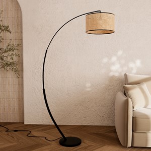 Lampadaire en rotin et métal noir - aimée