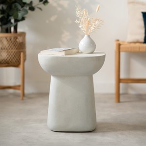 Table d'appoint carrée en béton blanc - samui