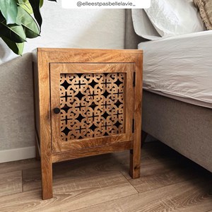 Table de chevet ajourée en bois de manguier - jaya