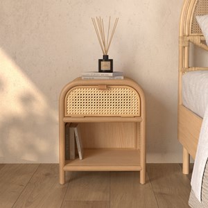 Table de chevet en bois massif, 1 porte et 1 niche - alata
