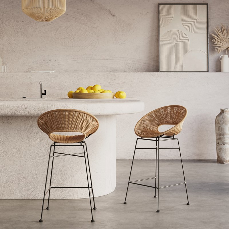 Lot de 2 tabourets pour îlot central 65 cm en résine tressée - rava