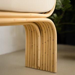 Tabouret en rotin et coussin blanc - réane