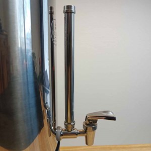 Robinet indicateur de niveau pour purificateur d'eau vert et bleu