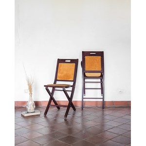 Alma, la paire de chaises en bois n°198
