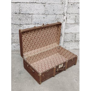 Lucienne, la malle marron n°98