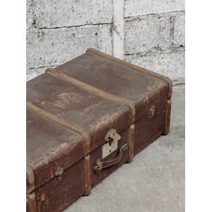 Lucienne, la malle marron n°98