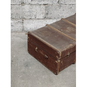 Lucienne, la malle marron n°98