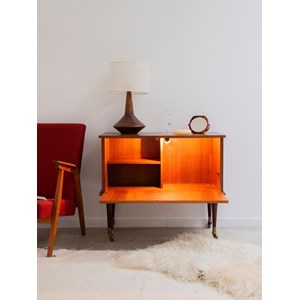 Gustave, le buffet-bar éclairé n°461