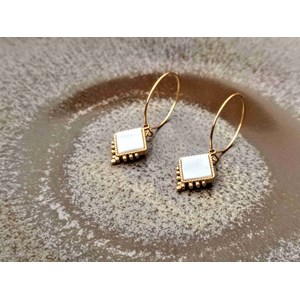 Boucles d'oreilles créoles losange nacre