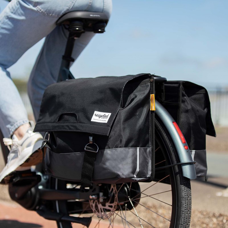 Sacoche vélo basil grand volume