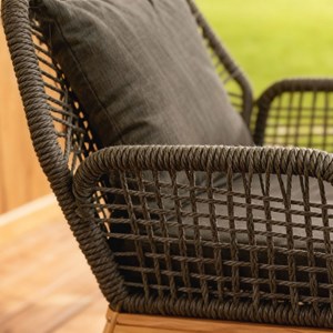 Rosario salon de jardin 4 places en bois avec 2 tables gris anthracite et bois