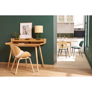 Chaise blanche et bois foncé noyer walnut