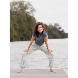 Sarouel yoga hirondelle bio vert amande L
