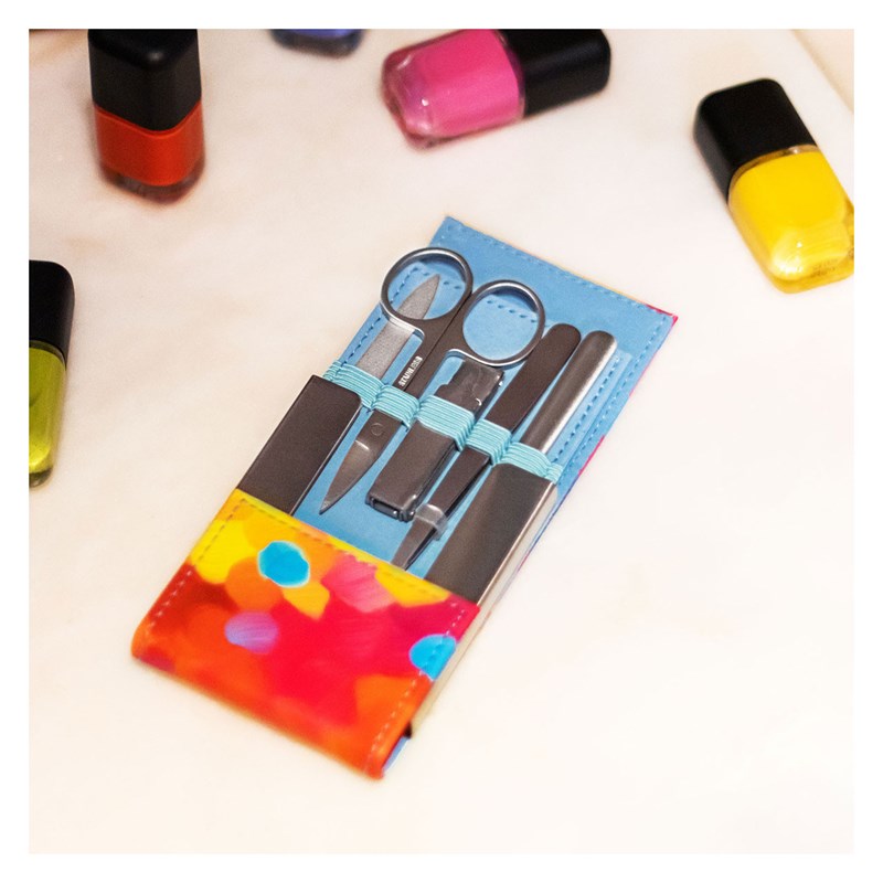 Kit de manucure multicolore