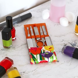 Kit de manucure  multicolore